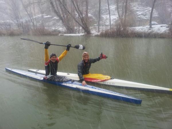 NI LA NIEVE NOS PARA