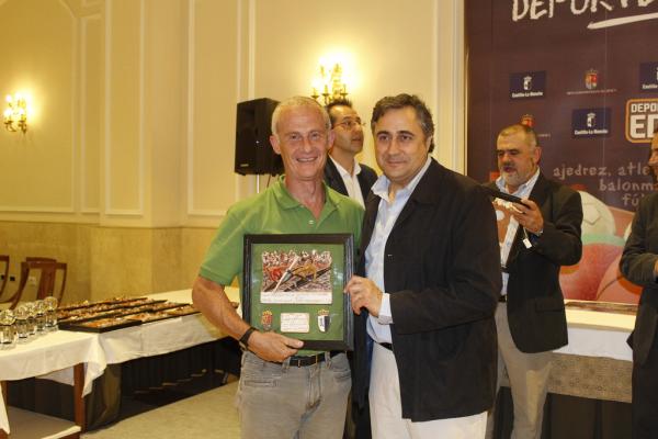 EL CLUB RECONOCIDO EN LA GALA PROVINCIAL DE DEPORTE EN EDAD ESCOLAR