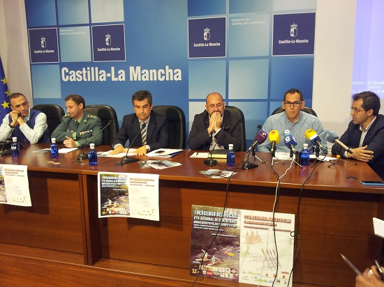 PRESENTACIÓN POR TODO LO ALTO