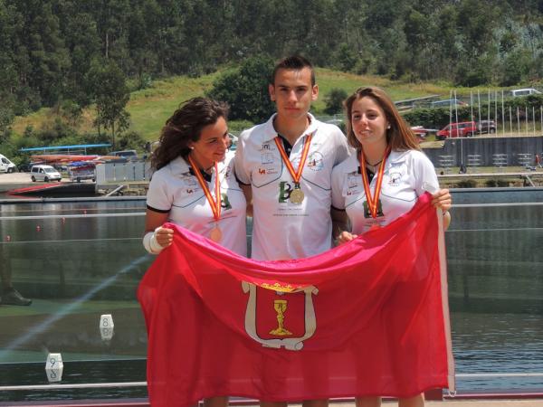 TRIPLETE EN PONTEVEDRA