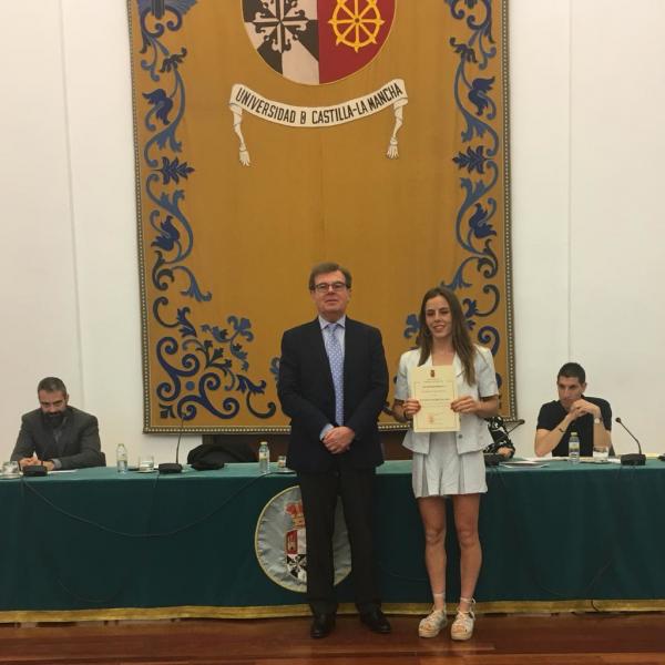 RECONOCIMIENTO DE LA UCLM A VÍCTOR PARDO Y ARANTZA TOLEDO