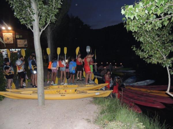 EL CLUB DE PIRAGÜISMO CELEBRA LA NOCHE DE SAN JUAN