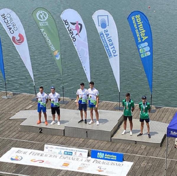 CARLOS LÓPEZ Y DAVID DEL SANTO BRONCE EN C2 JUVENIL 200,M